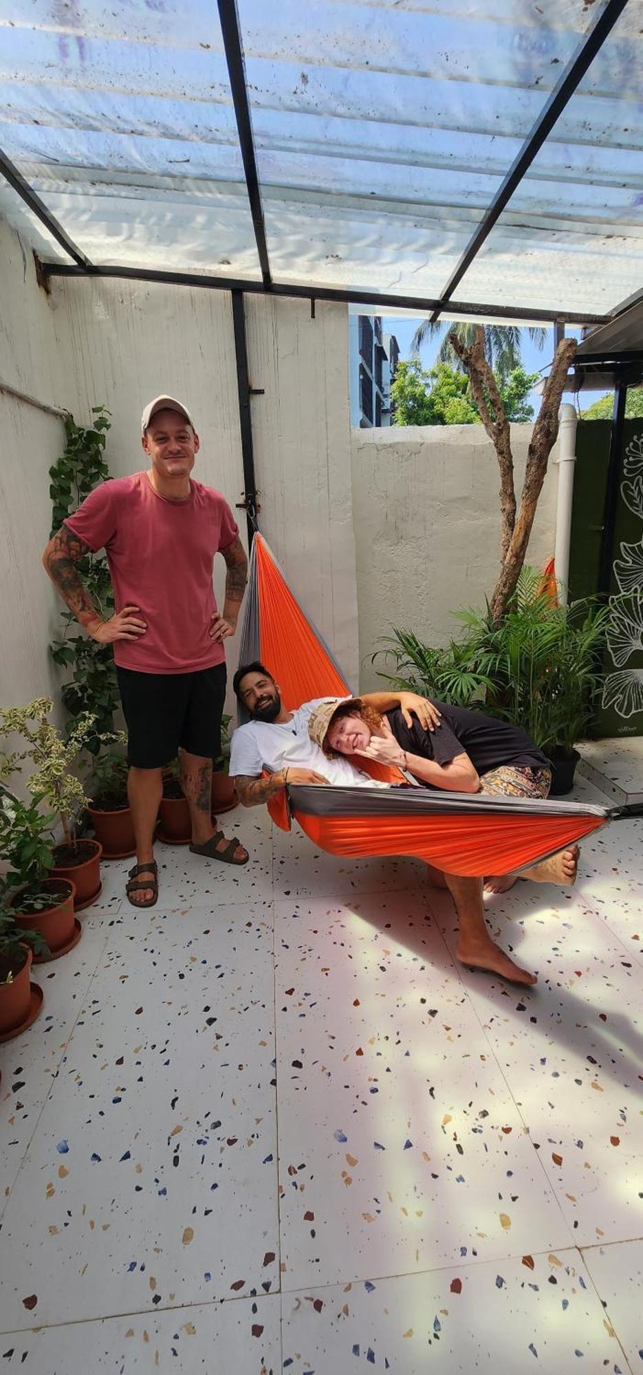 Hammock Hostels - Bandra Mumbai Exteriör bild