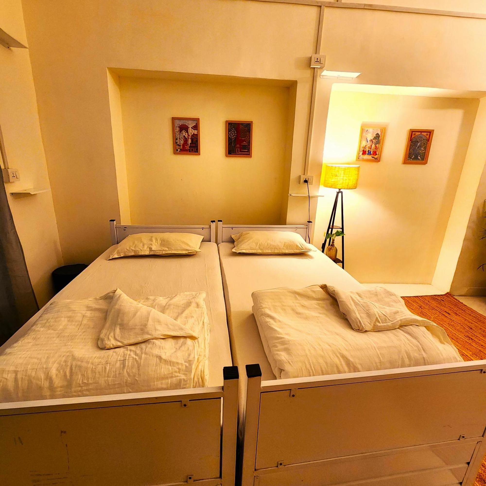 Hammock Hostels - Bandra Mumbai Exteriör bild